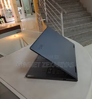 New Laptop Lenovo Yoga 710 16GB Intel Core I7 SSD 512GB