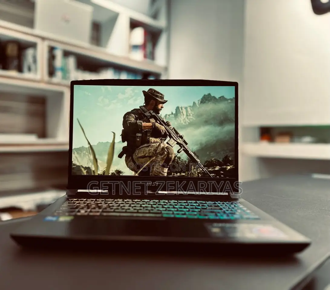 New Laptop MSI Katana 15 16GB Intel Core I7 SSD 512GB