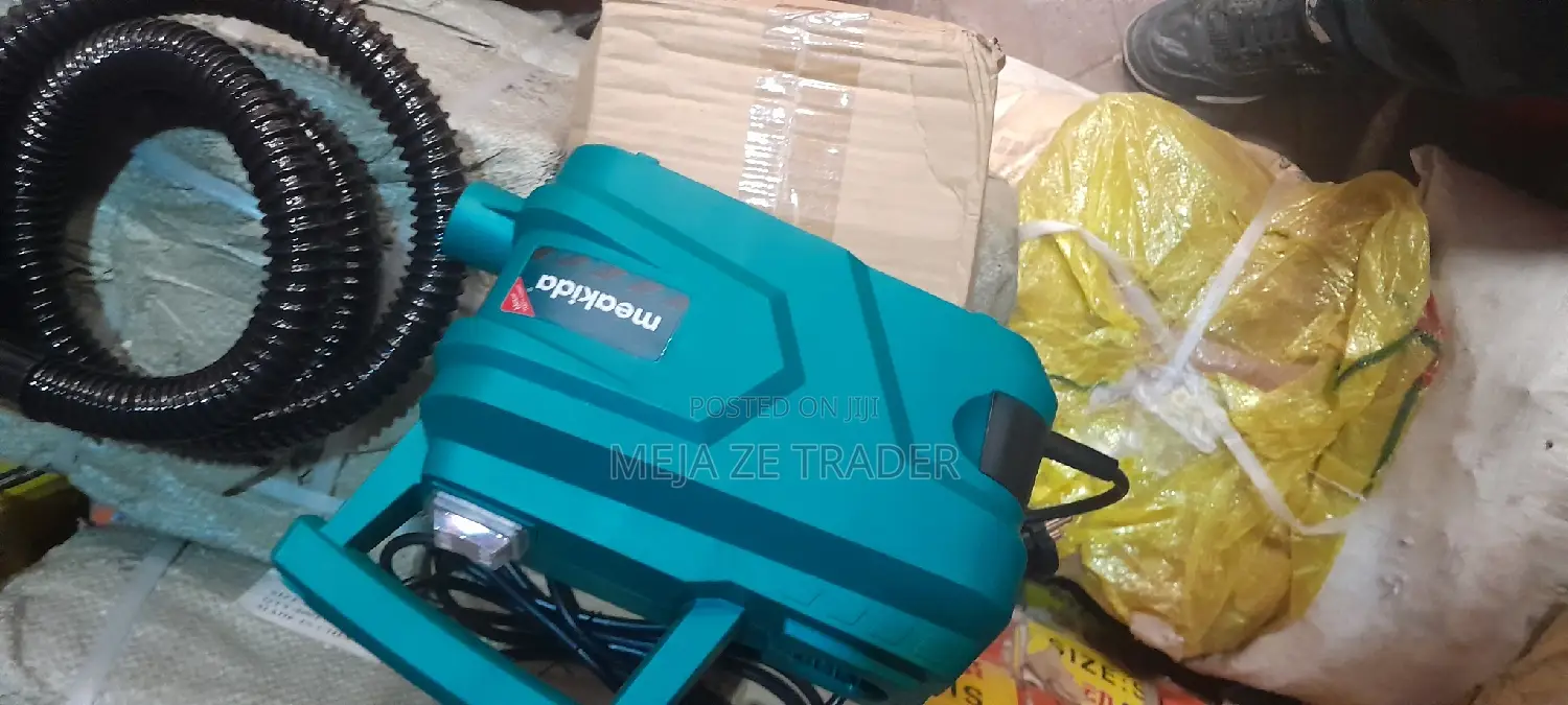 Spray Guns