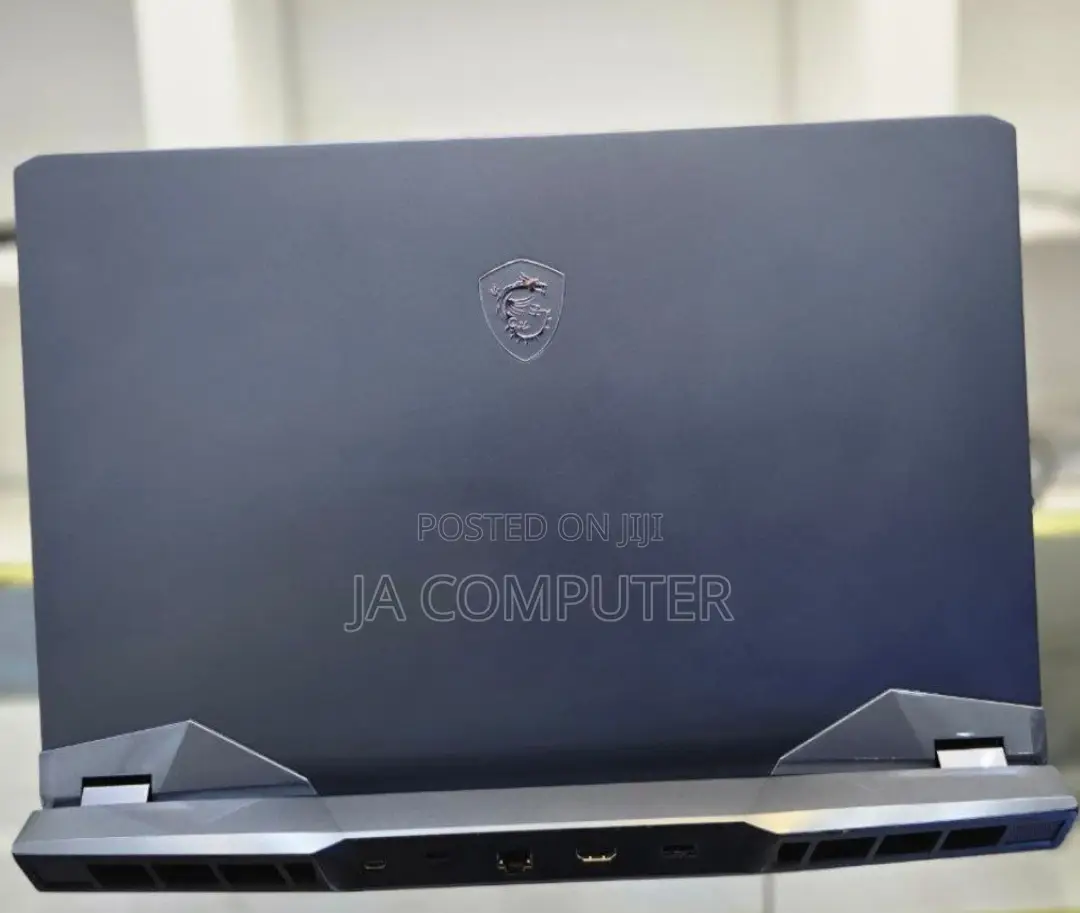 New Laptop MSI Raider GE76 12UGS 16GB Intel Core I7 SSD 1T