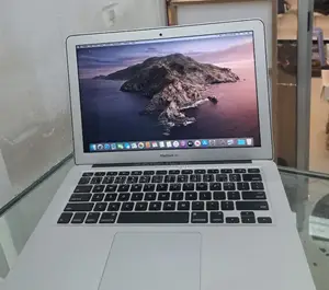 New Laptop Apple MacBook Air 2015 8GB Intel Core i5 SSD 128GB