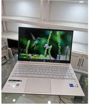 New Laptop HP Pavilion 15 12GB Intel Core I5 SSD 512GB