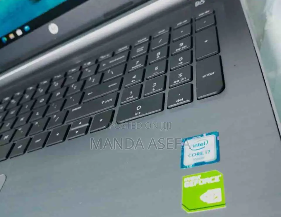 New Laptop HP Pavilion 15 8GB Intel Core I7 HDD 1T