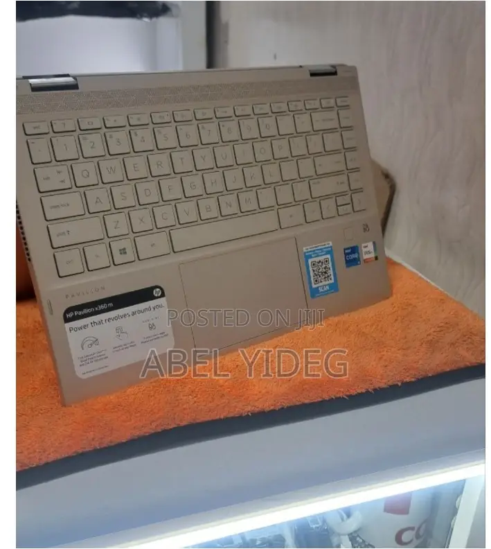 New Laptop HP Pavilion X360 8GB Intel Core I5 SSD 512GB