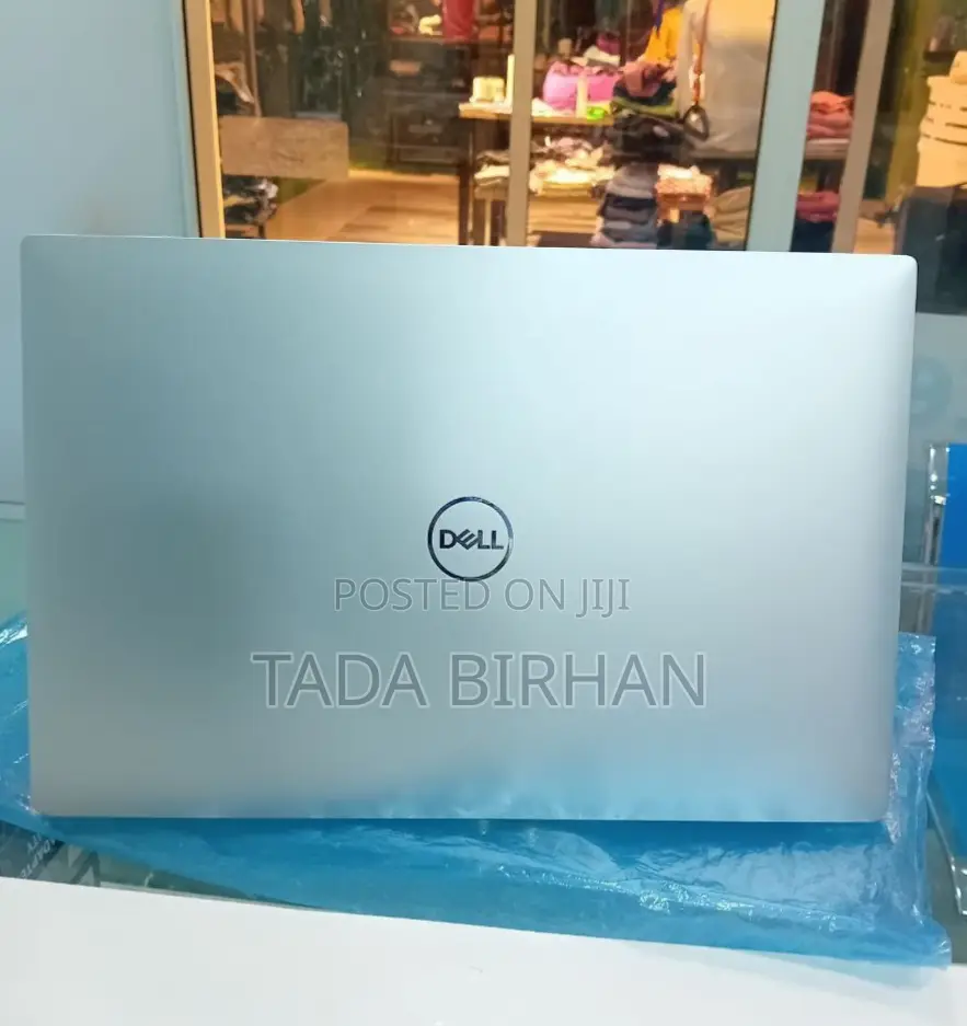 New Laptop Dell XPS 15 16GB Intel Core I7 SSD 512GB