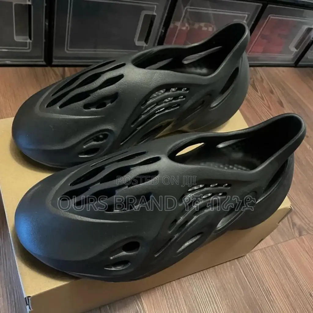 Adidas Yezzy Foam Runner High Master Quality Luxury