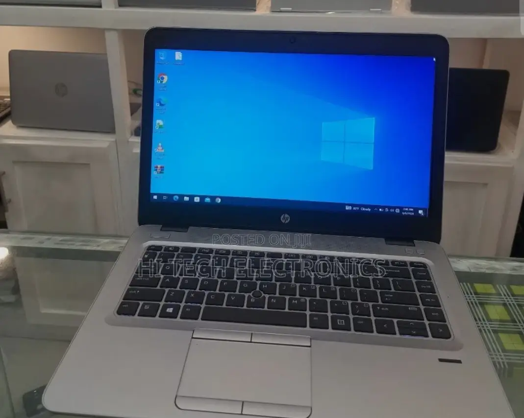 New Laptop HP EliteBook 840 8GB AMD SSD 256GB