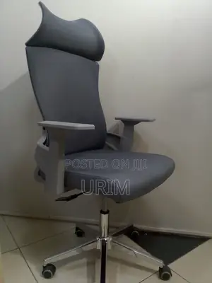 Mash Managerial Chair