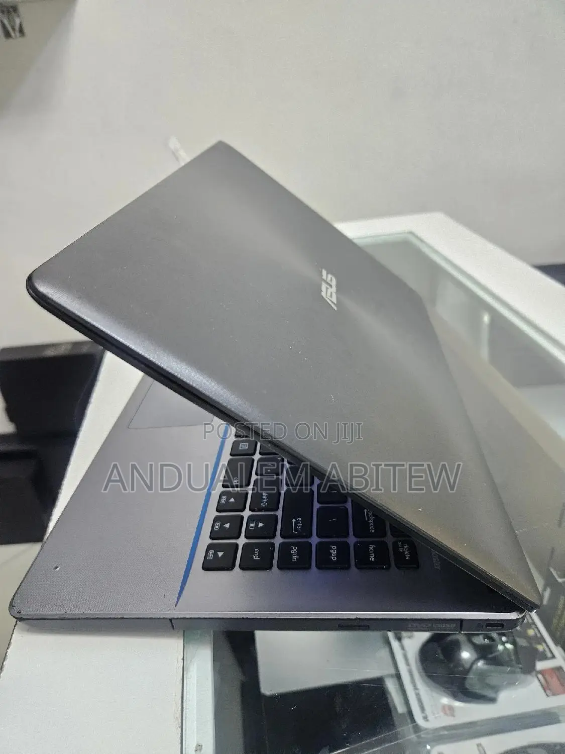 Laptop Asus X450LA 12GB Intel Core I3 HDD 500GB