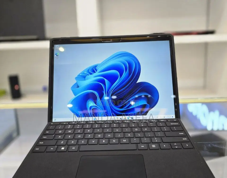 New Laptop Microsoft Surface Pro 9 16GB Intel Core I7 SSD 512GB
