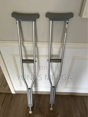 Crutches/ Walking Stick乂walking Aids,Crutch Fractures/Crunch