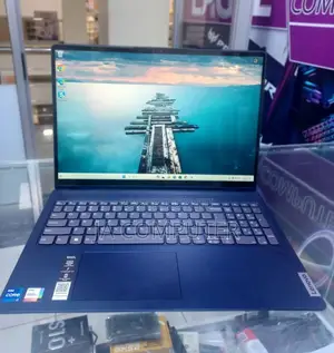 New Laptop Lenovo Ideapad 3 16GB Intel Core I7 SSD 512GB