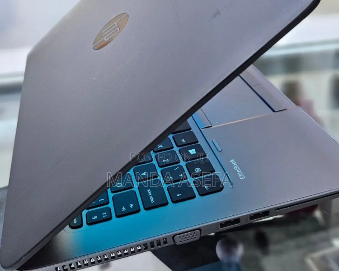 New Laptop HP EliteBook 840 8GB Intel Core I7 HDD 500GB