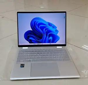 New Laptop HP Spectre X360 8GB Intel Core I5 SSD 512GB