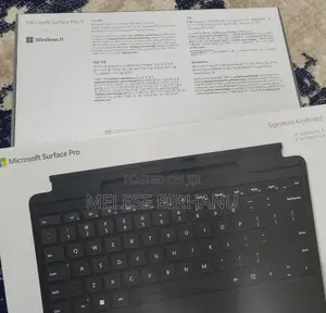 New Laptop Microsoft Surface Pro 9 8GB Intel Core I5 SSD 128GB