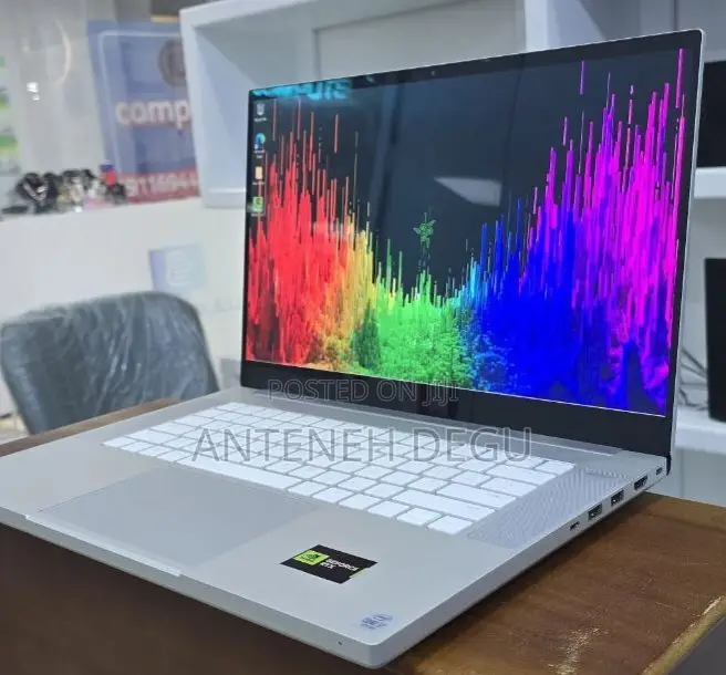 New Laptop Razer Blade 16GB Intel Core I7 SSD 1T