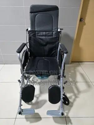 Foldable Reclining Wheelchair With Removable Toilet Bowl