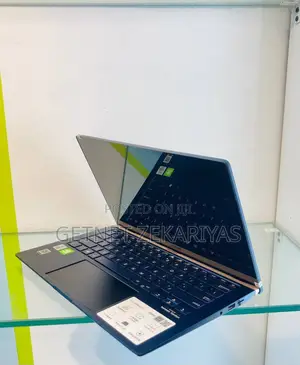 New Laptop Asus Zenbook Duo 14 8GB Intel Core I7 SSD 512GB