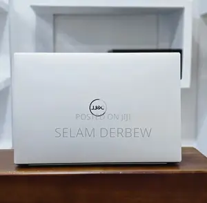 New Laptop Dell XPS 15 32GB Intel Core I7 SSD 1T