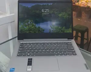 New Laptop Lenovo IdeaPad Z580 8GB Intel Core I3 SSD 256GB