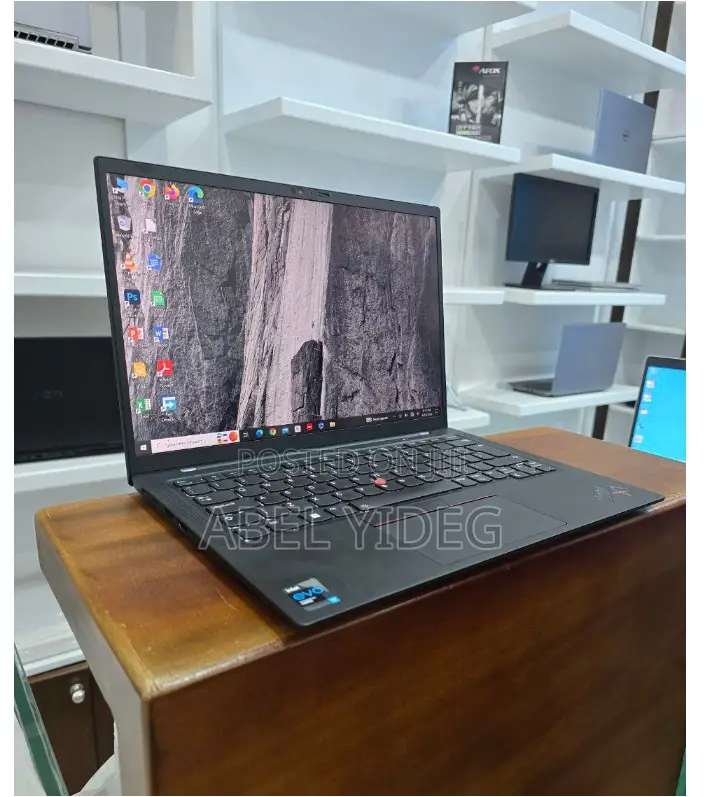 New Laptop Lenovo ThinkPad X1 Carbon 16GB Intel Core I7 SSD 1T