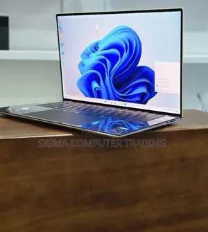 New Laptop Dell XPS 15 32GB Intel Core I9 SSD 2T