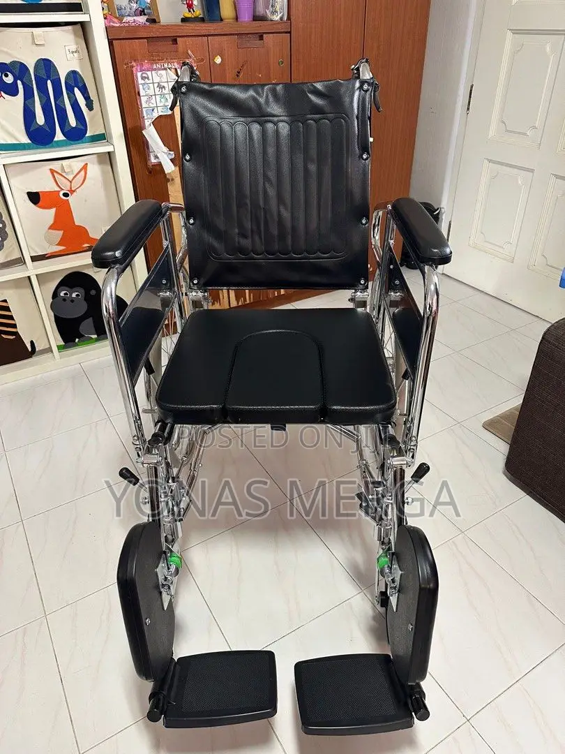 ሻወር መዉሰጃ:አልጋ ያለዉ:ባለፖፖ/Wheelchair嗎wheelchair岔with Head Rest
