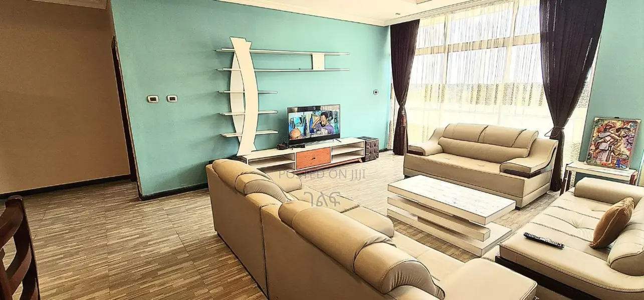 2bdrm Apartment in መሀል 22 ቅንጡ አፓርትመንት, Bole for sale