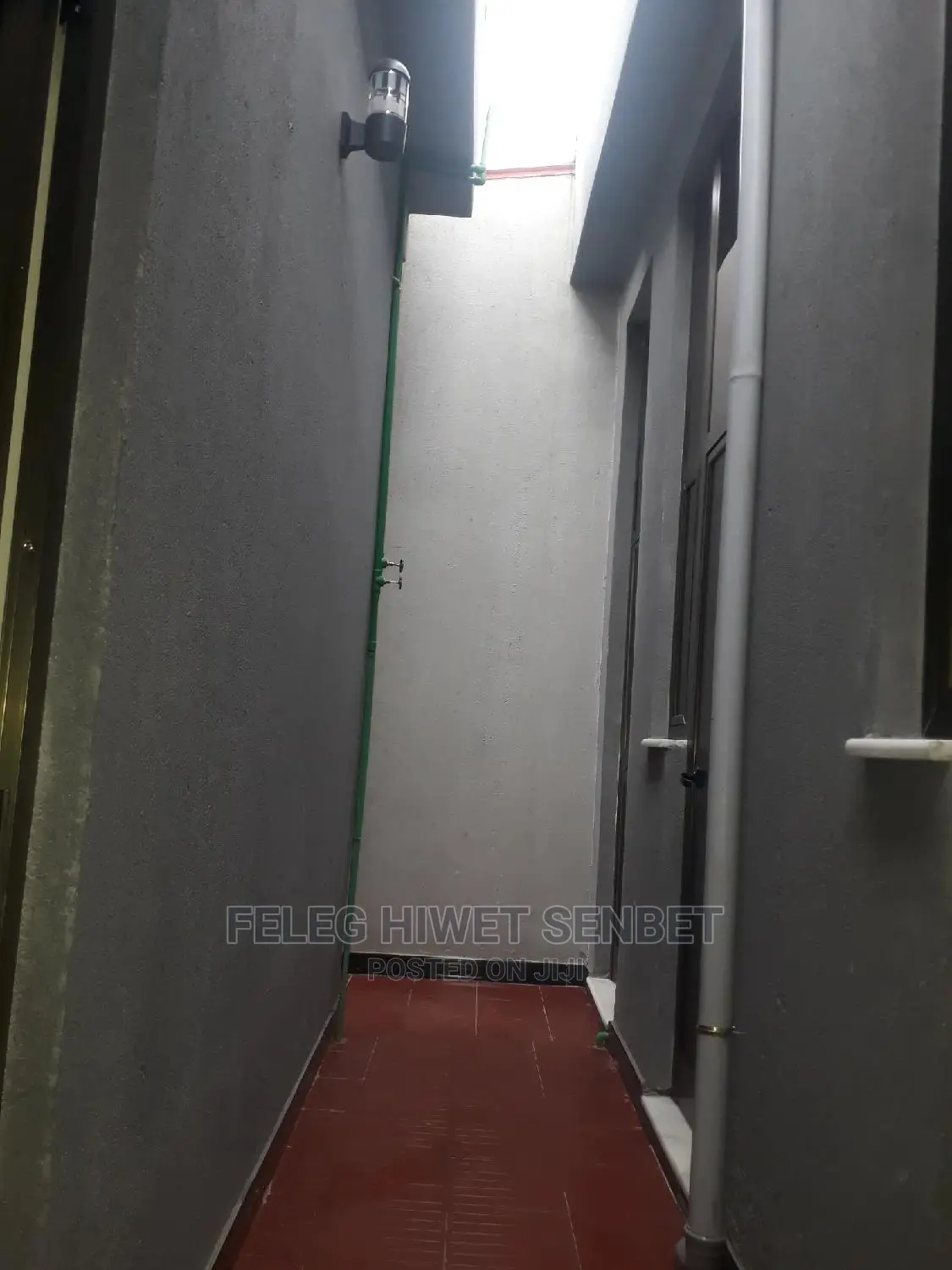 Furnished 5bdrm Villa in Aa, Bole for Sale