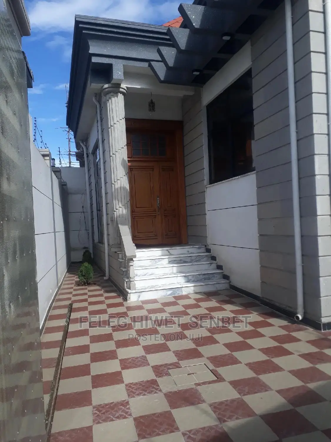 Furnished 5bdrm Villa in አአ, Bole for Sale