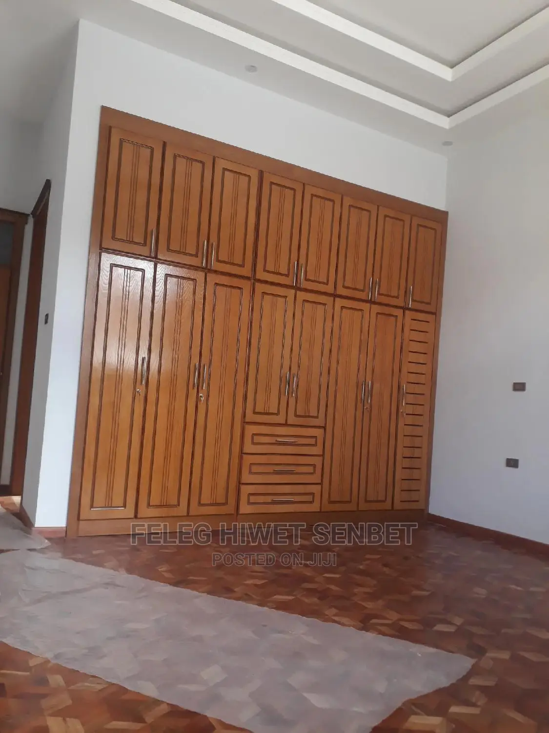 Furnished 5bdrm Villa in አአ, Bole for Sale