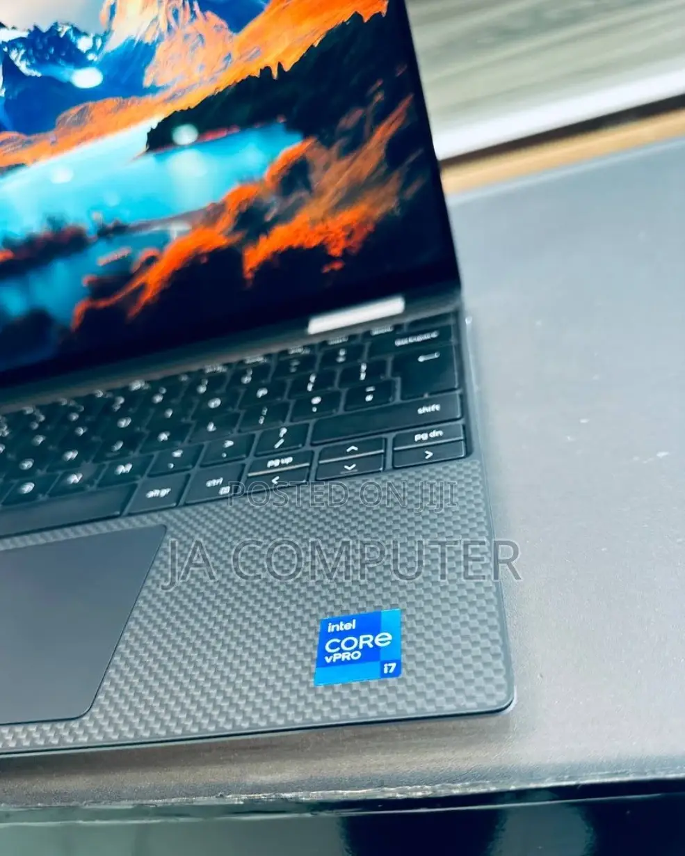 New Laptop Dell XPS 13 16GB Intel Core I7 SSD 512GB
