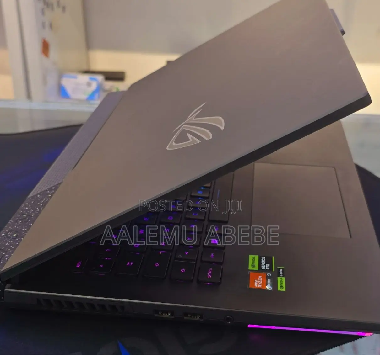 New Laptop Asus ROG Strix G17 32GB AMD Ryzen 9 SSD 1T
