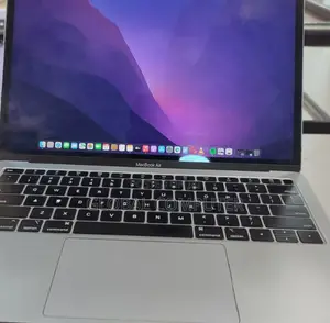 New Laptop Apple MacBook Air 2019 8GB Intel Core I5 SSD 256GB