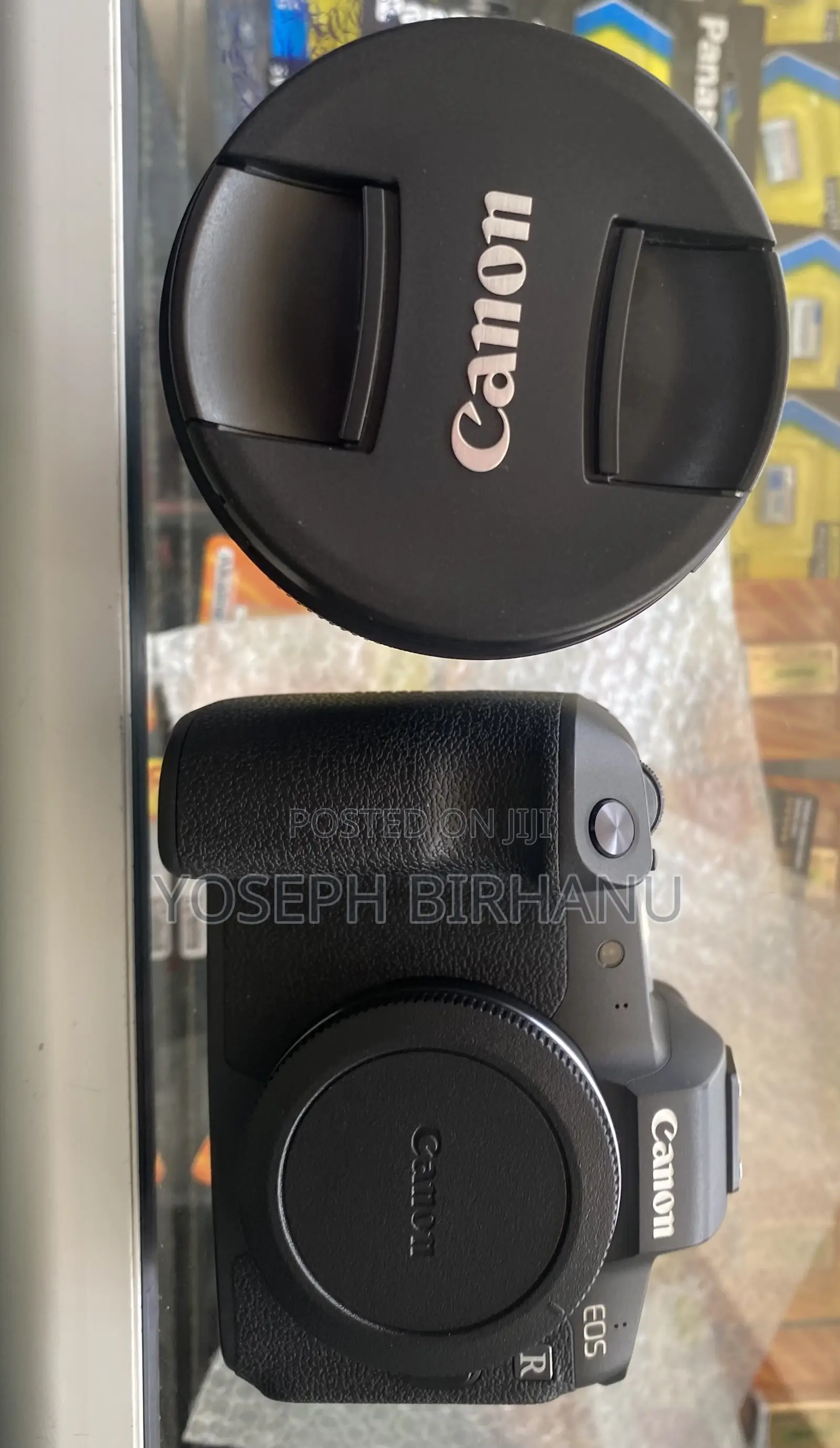 Canon R Camera