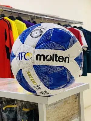 Molten Football Balls .
