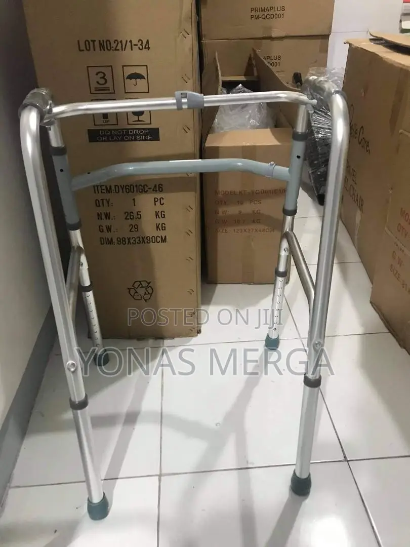 Walker深walker戰walker恩walker寺v Care Folding Walker (Metallic)