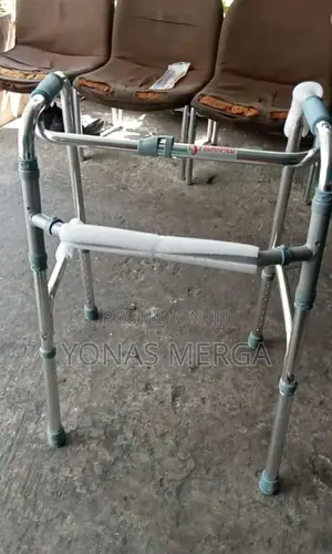 Adjustable晫elderly Senior宅walking Frame Walker/Without Wheel