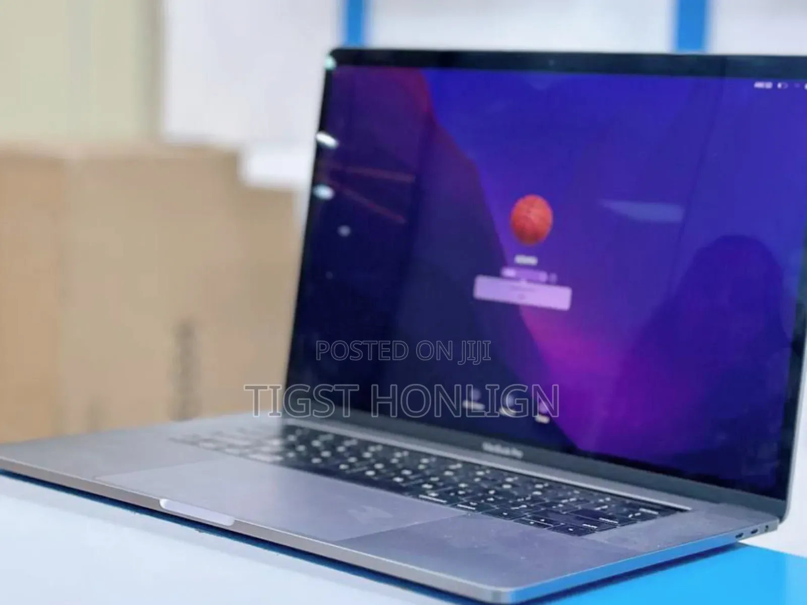 New Laptop Apple MacBook Pro 2017 16GB Intel Core I7 SSD 1T