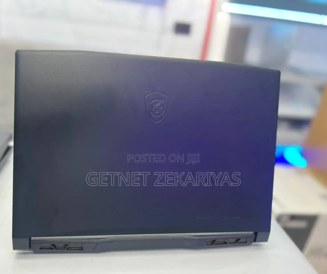 New Laptop MSI GE66 Raider 16GB Intel Core I7 SSD 1T