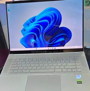New Laptop HP Envy 15 16GB Intel Core I9 SSD 512GB