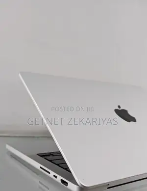 New Laptop Apple MacBook Pro M1 16GB Apple M1 Pro SSD 512GB