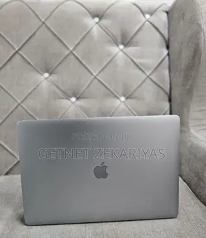 New Laptop Apple MacBook Pro 2017 16GB Intel Core I7 SSD 256GB