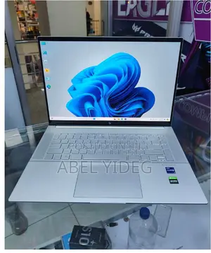 New Laptop HP Envy 15 16GB Intel Core I9 SSD 512GB