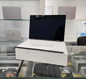 New Laptop HP Spectre 16GB Intel Core I7 SSD 1T