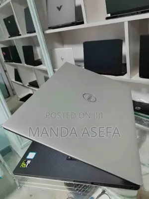 New Laptop Dell XPS 15 32GB Intel Core I7 SSD 1T