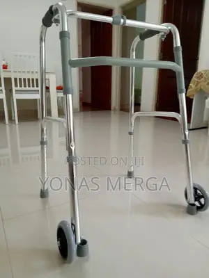 Aluminum Walker粵walker声walker窣walker在4 Legs Clutch埽ወከር/ ወከር