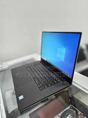 New Laptop Dell XPS 15 16GB Intel Core I7 SSD 512GB