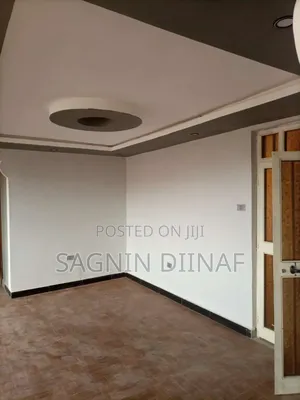 Furnished 3bdrm Condo in Project 12, Akaky Kaliti for sale
