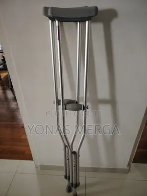 Crutches :,Pair of Crutches,;Crutches?,Kranch.,Crunch ^ክራንች